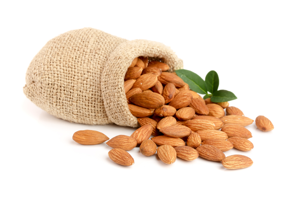 California Almonds/Badam 1kg